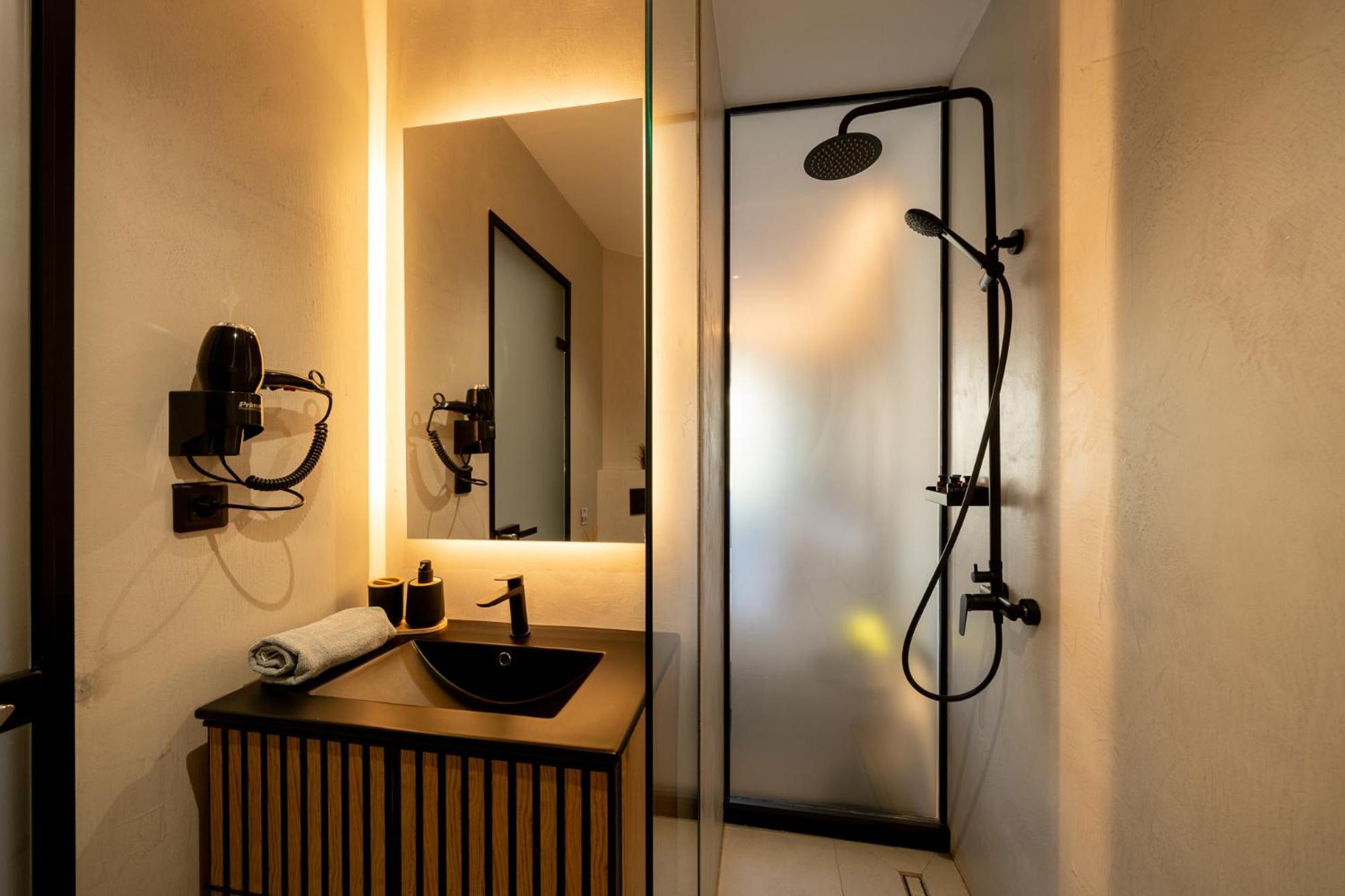 Incorsο - Smart Luxury Stay - Athens Airport - 24Hr Passcode Check In Markopoulo Mesogaias Exterior photo
